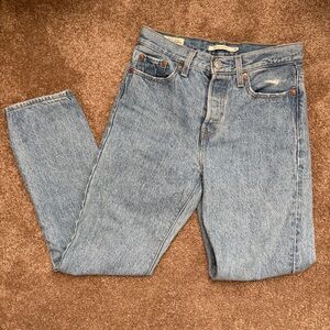 Levi's Wedgie Straight Leg Jeans